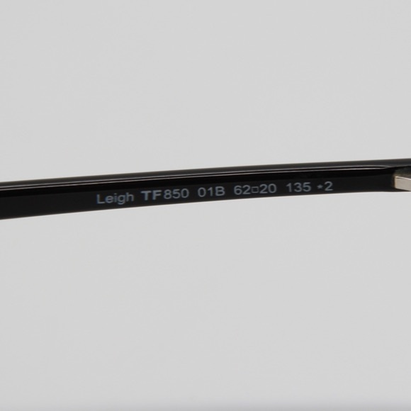 NEW SUNGLASSES TOM FORD LEIGH TF850 01B WOMEN’S EYEWEAR TOM FORD FT0850/S - Picture 12 of 14